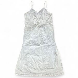 🌟SOLD🌟American Vintage White Chemise with Lace Trim